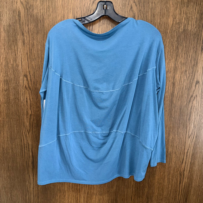Women’s Lululemon Long Sleeve Size Medium