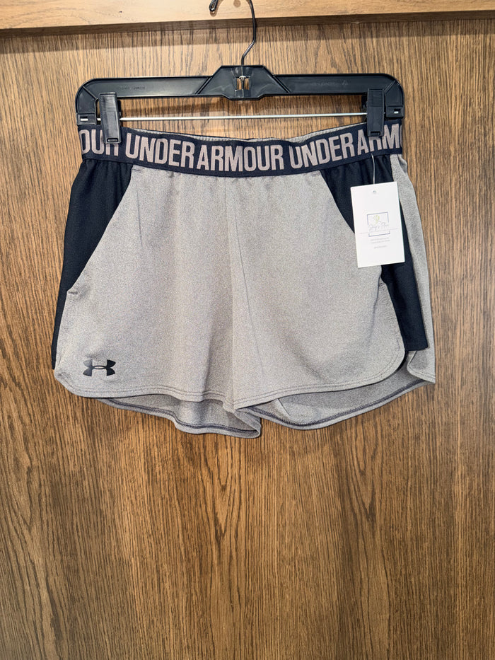 Women’s Under Armour Play Up Shorts Size Small