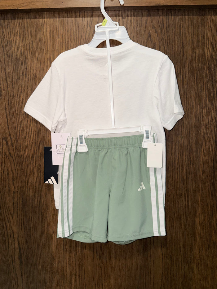 NWT Boys Adidas Tee & Shorts Set 4T