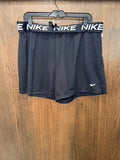 Women’s Nike Shorts with pockets size XL Like New