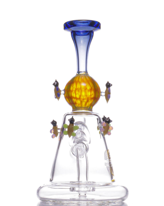 Flying Bugs Bong - On Point Glass On Point Glass