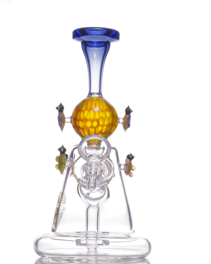 Flying Bugs Bong - On Point Glass On Point Glass