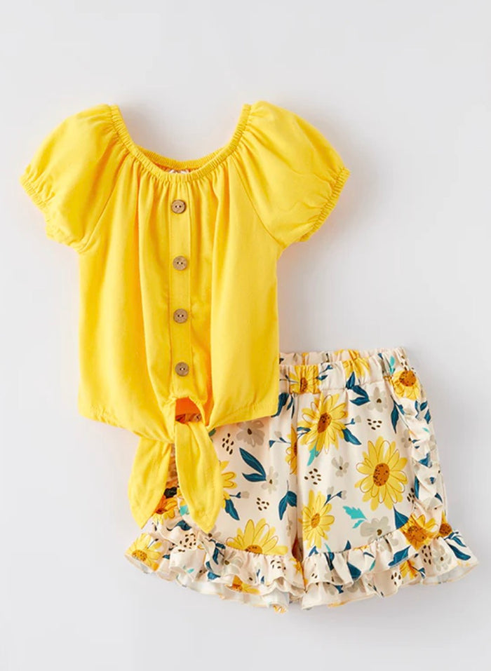Girly Max NWT GIRLS SPRING AND SUMMER YELLOW COTTON TOP FLORAL PRINT SHORTS SET Size 2T