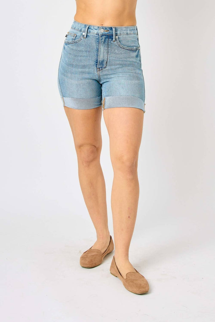 Judy Blue NWT High Waist Tummy Control Cool Denim Shorts XL