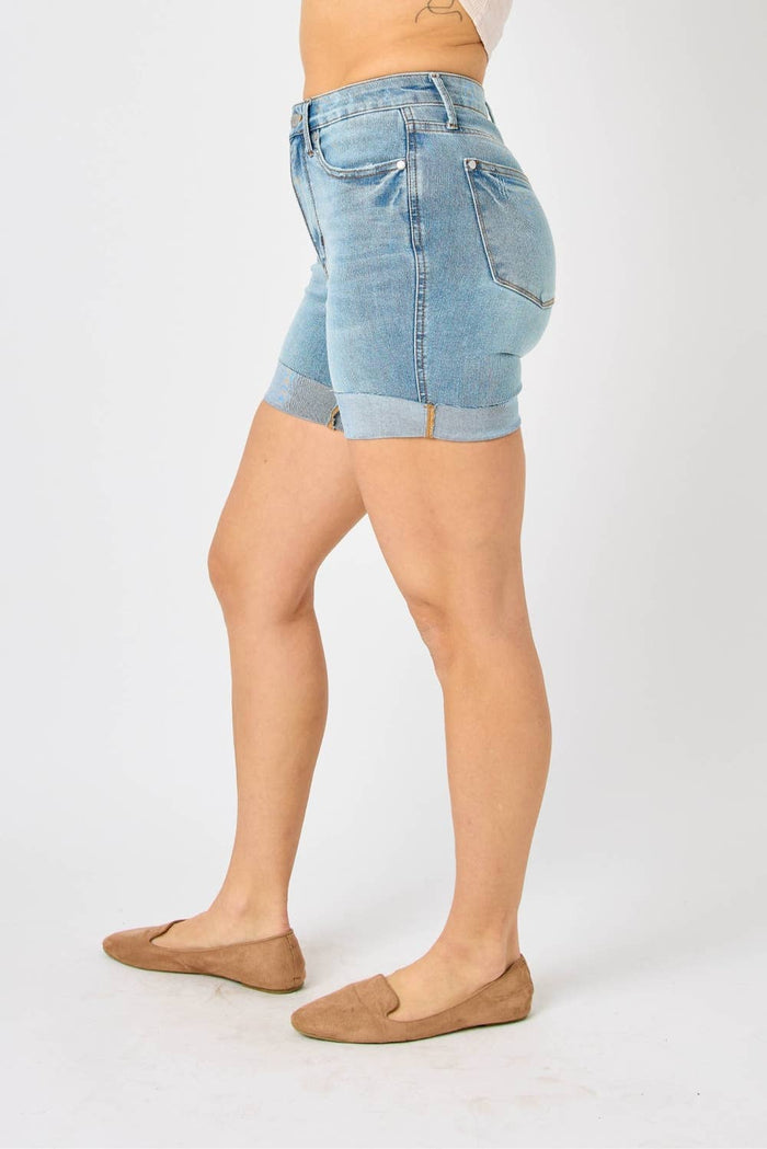 Judy Blue NWT High Waist Tummy Control Cool Denim Shorts XL