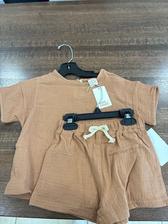 Kids Tales NWT 2 Piece Shorts Set Size 4T