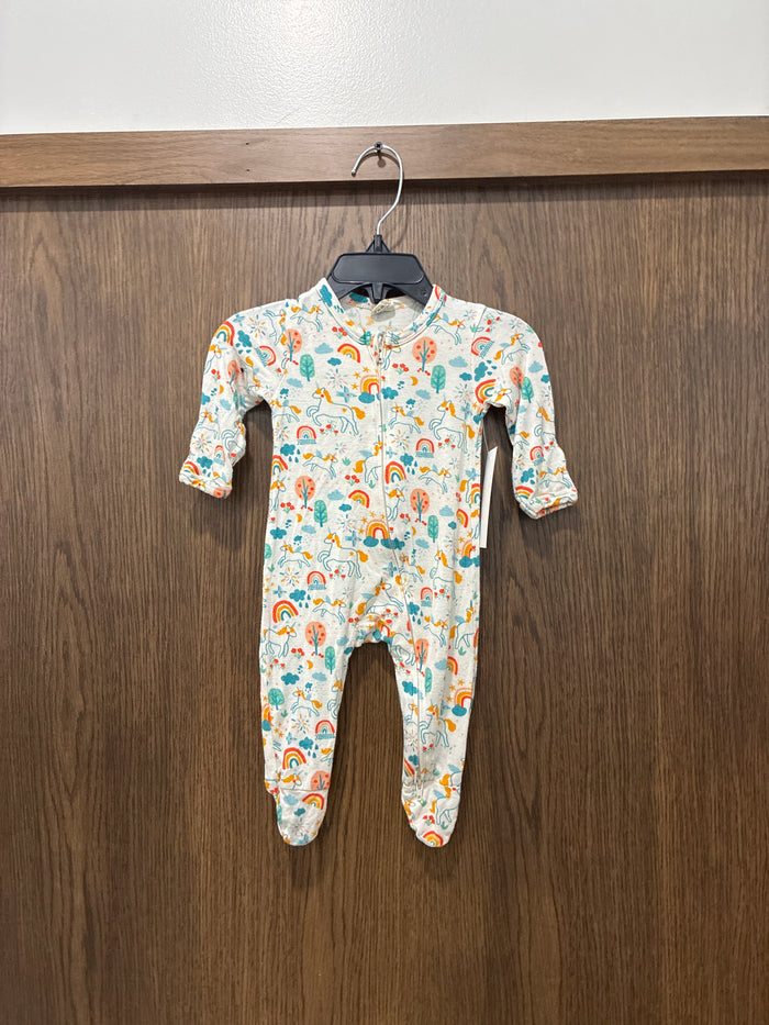 Lakespur Baby Girls Bamboo Footie sleeper 0-3 months