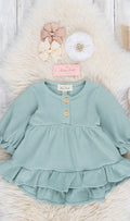 Marie Nicole NWT Waffle Knit Ruffle Blouse Size 4