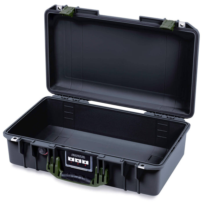 Pelican 1525 Air Case, Black with OD Green Handle & Latches None (Case Only) ColorCase 015250-0000-110-131