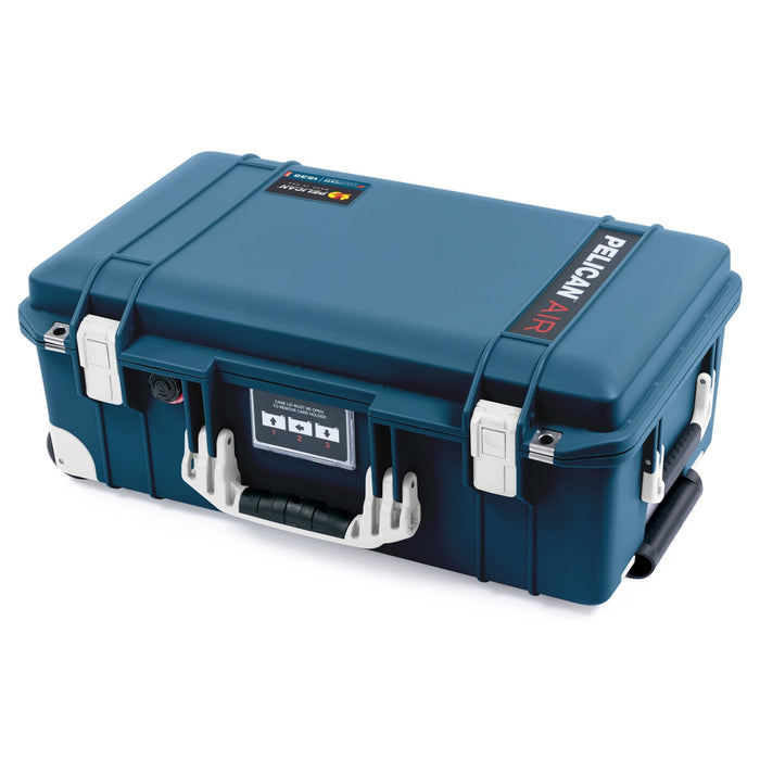 Pelican 1535 Air Carry - on Case - Deep Pacific & Whiteout Trolley - Empty