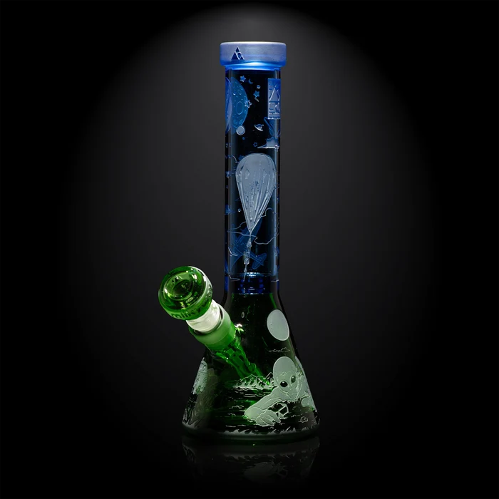 Roswell 1947 10.5" Glass Beaker Bong