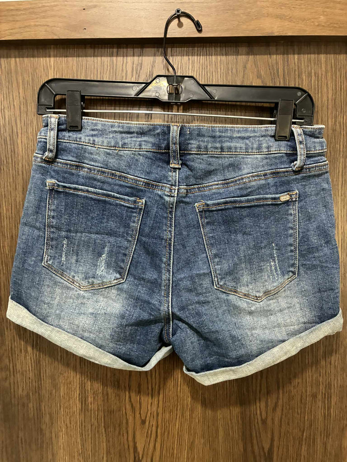 Special A Jean Shorts ~ Size Medium