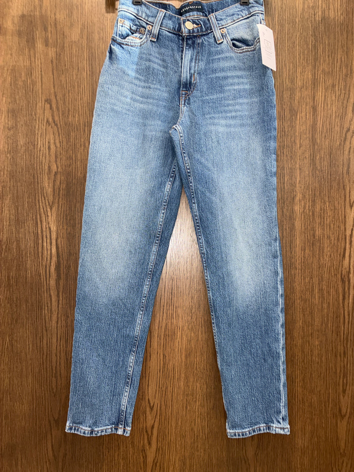 Women’s Aeropostale Mom Jeans Size 00
