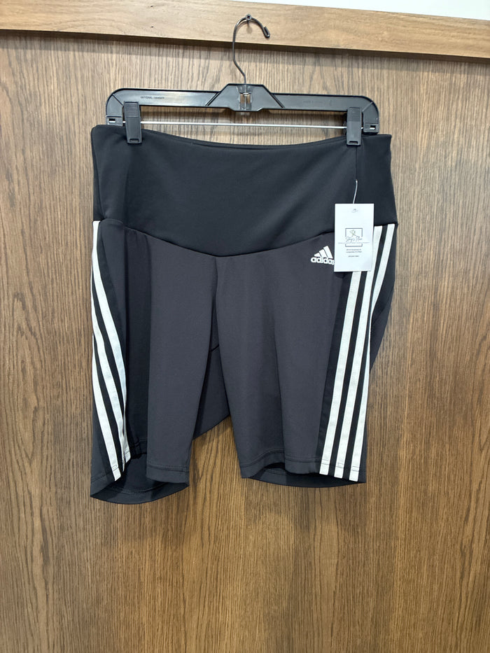 Women’s Adidas Biker Shorts Size XL
