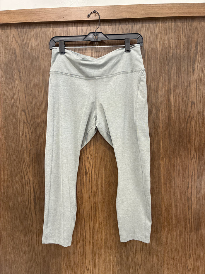 Women’s Nike Capri Leggings size large