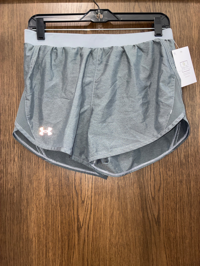 Women’s under armour shorts size medium